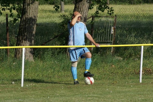 Majstrovský futbalový zápas Žbince - K. Kľačany