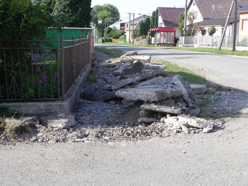 Revitalizácia centrálnej zóny obce Žbince