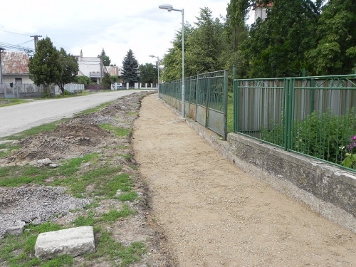 Revitalizácia centrálnej zóny obce Žbince