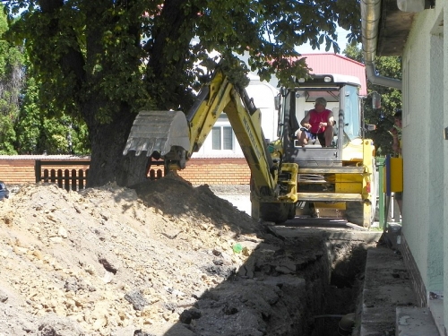 Napojenie OcÚ Žbince na kanalizáciu