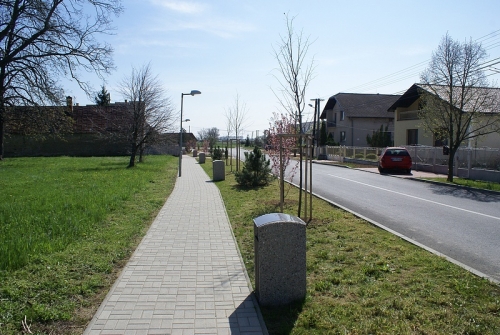 Revitalizácia centrálnej zóny obce Žbince