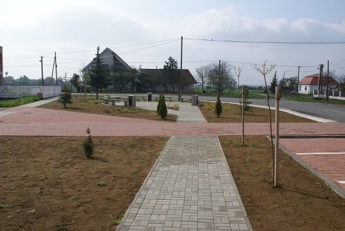 Revitalizácia centrálnej zóny obce Žbince