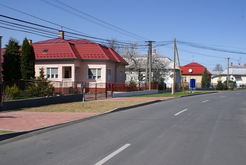 Revitalizácia centrálnej zóny obce Žbince