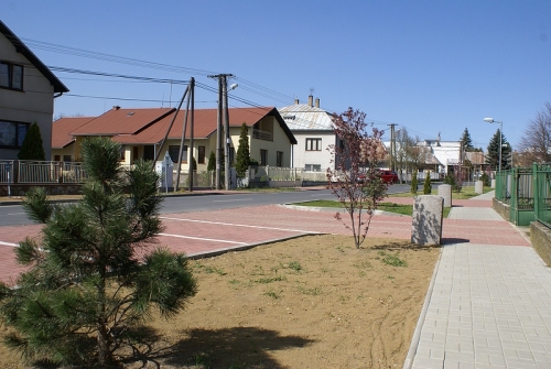 Revitalizácia centrálnej zóny obce Žbince