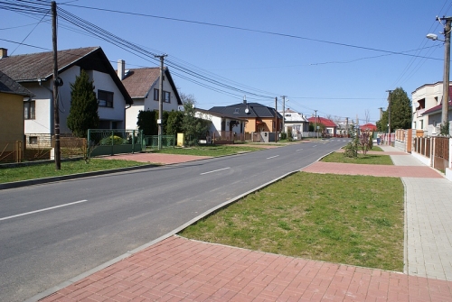 Revitalizácia centrálnej zóny obce Žbince
