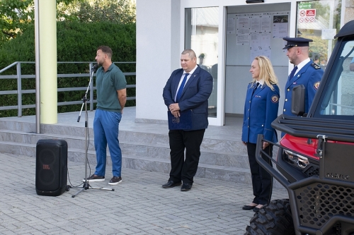 Odovzdávanie hasičskej techniky pre DHZ Žbince